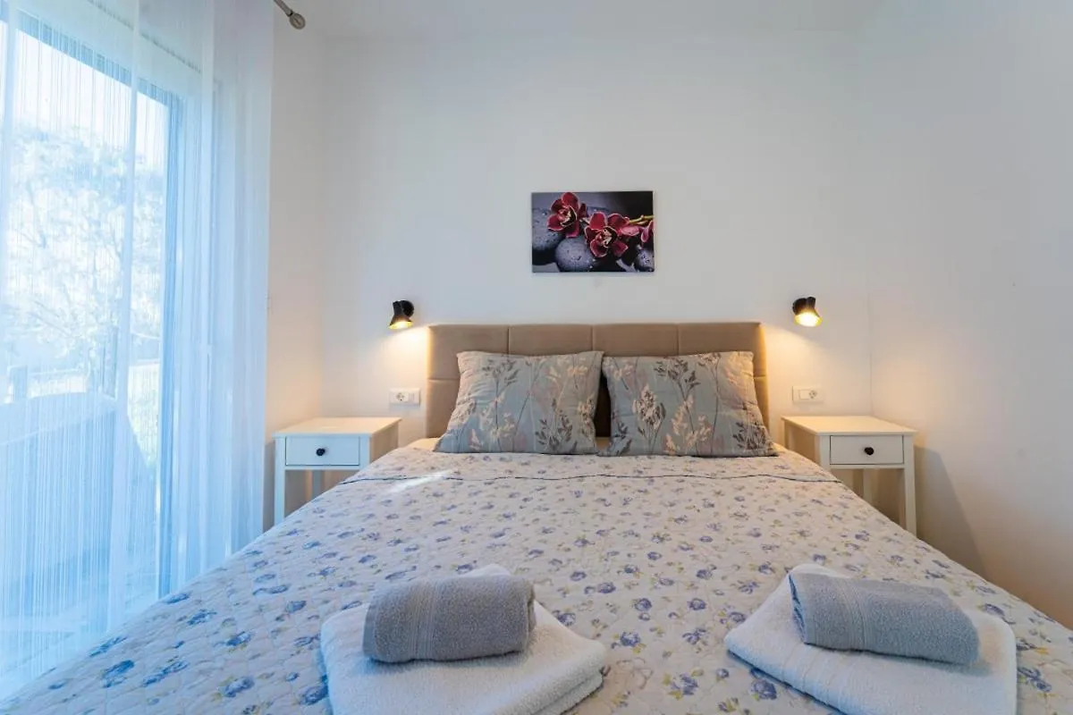 Luisa In Peroj - Haus Fuer 3-4 Personen Villa Fazana