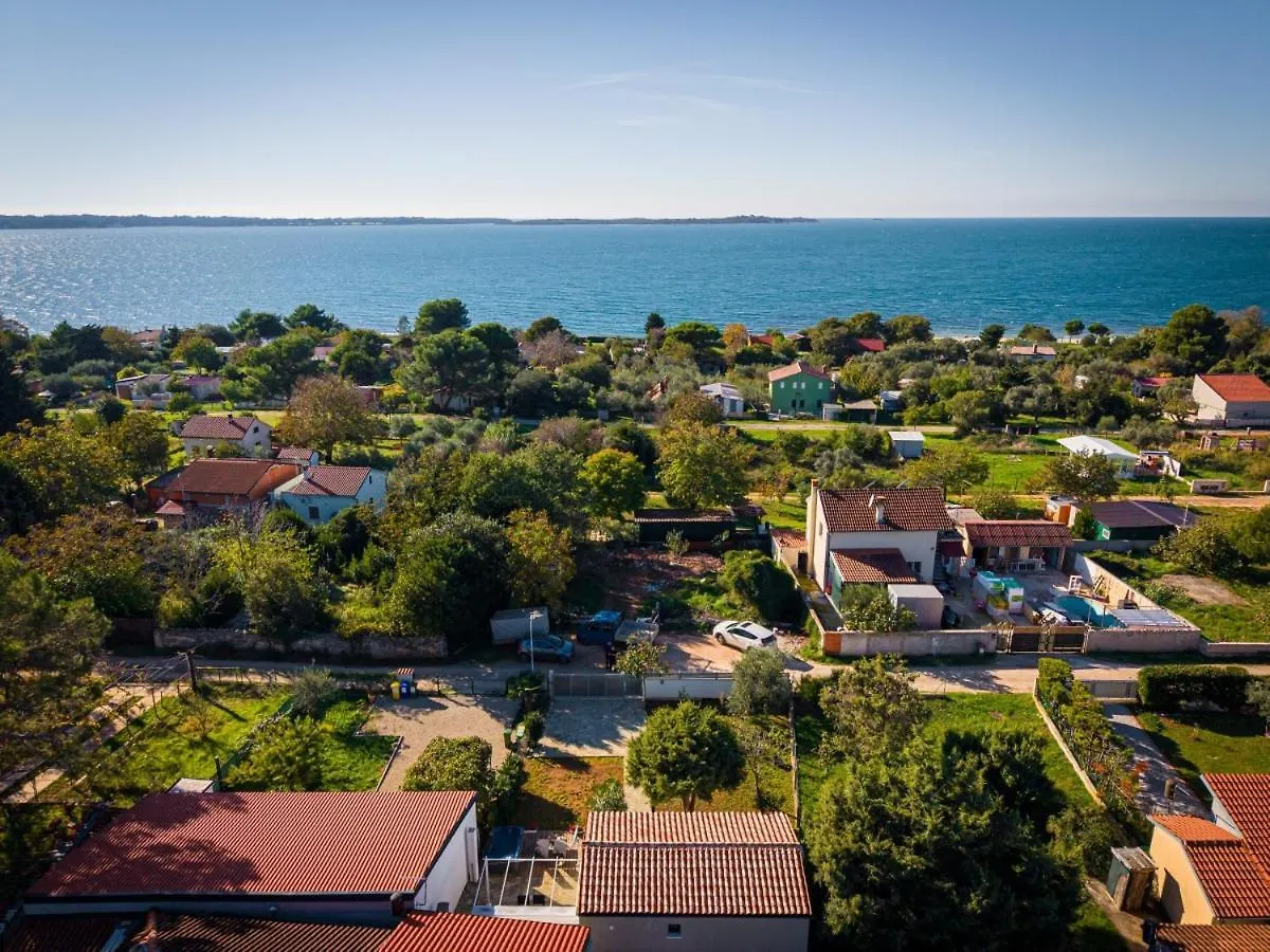 Luisa In Peroj - Haus Fuer 3-4 Personen Villa Fazana Croatia