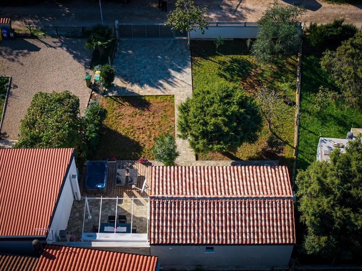 Holiday home Luisa In Peroj - Haus Fuer 3-4 Personen Villa Fazana Croatia